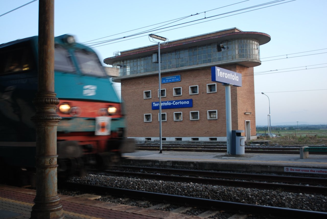Treni: ripristinato l'intercity delle 6 e 50 per Roma, boccata d'ossigeno per i pendolari della Valdichiana