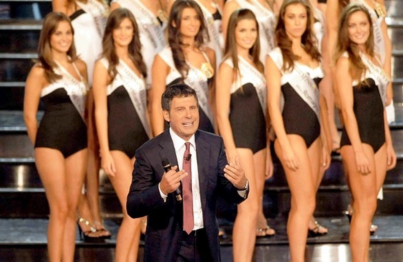 Miss Italia e il ritorno ai Telefoni Bianchi