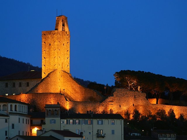 Calici sopra la Torre: 8 serate speciali al Cassero di Castiglion Fiorentino