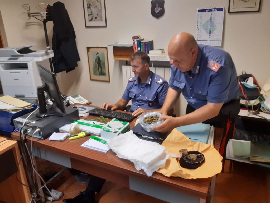 Carabinieri: 2 arresti e 11 denunce per spaccio